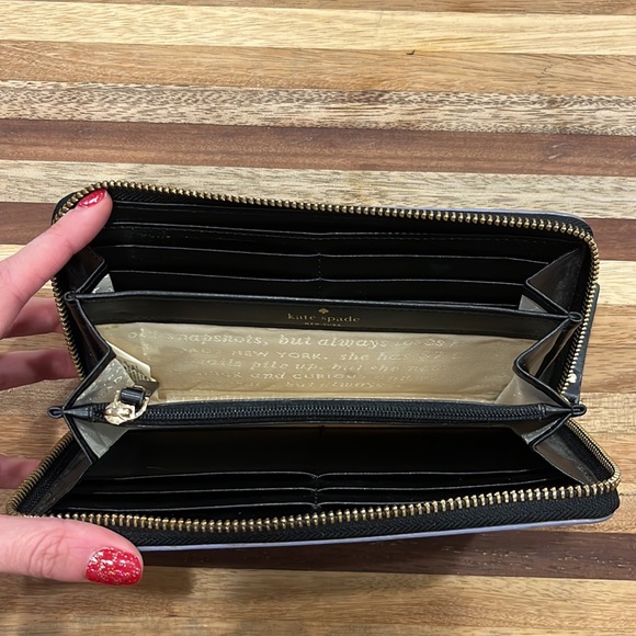 Kate Spade New York Fairmount Square Lacey Money Piece Wallet - Picture 2 of 2